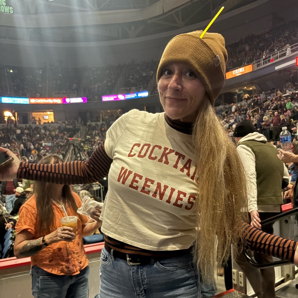 Meet your Posher, Casey